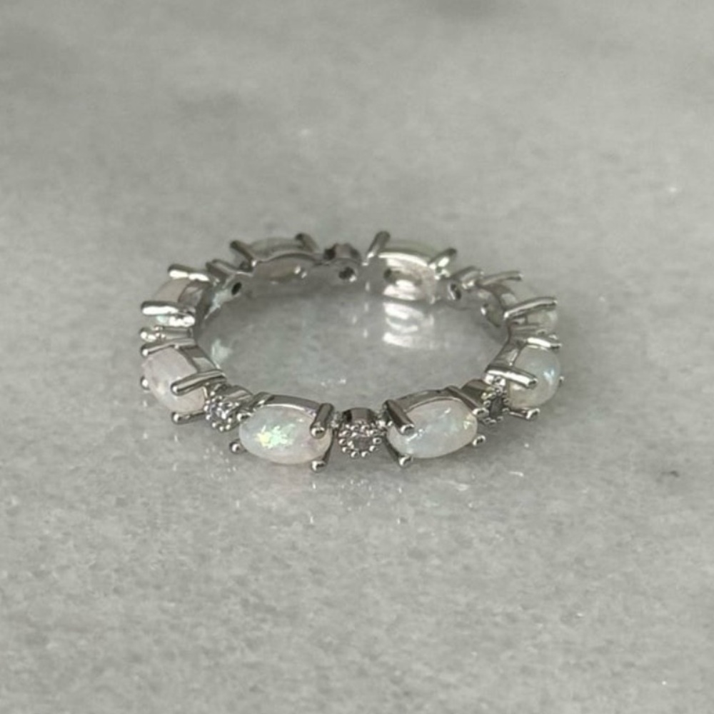 Silver Opal Crystal Pave Princess Ring 

Brand New

Size 7